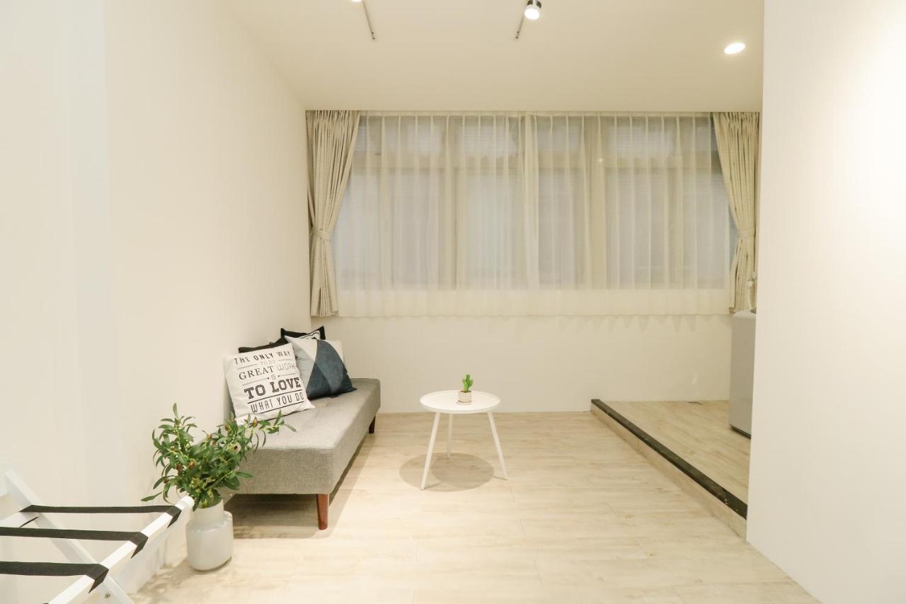 Book Apartment Taipei Luaran gambar