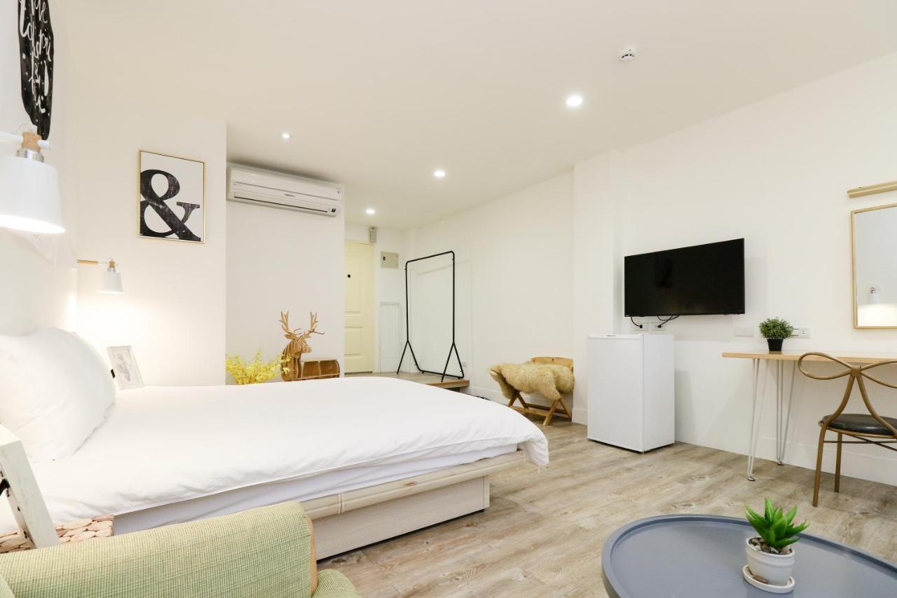 Book Apartment Taipei Luaran gambar